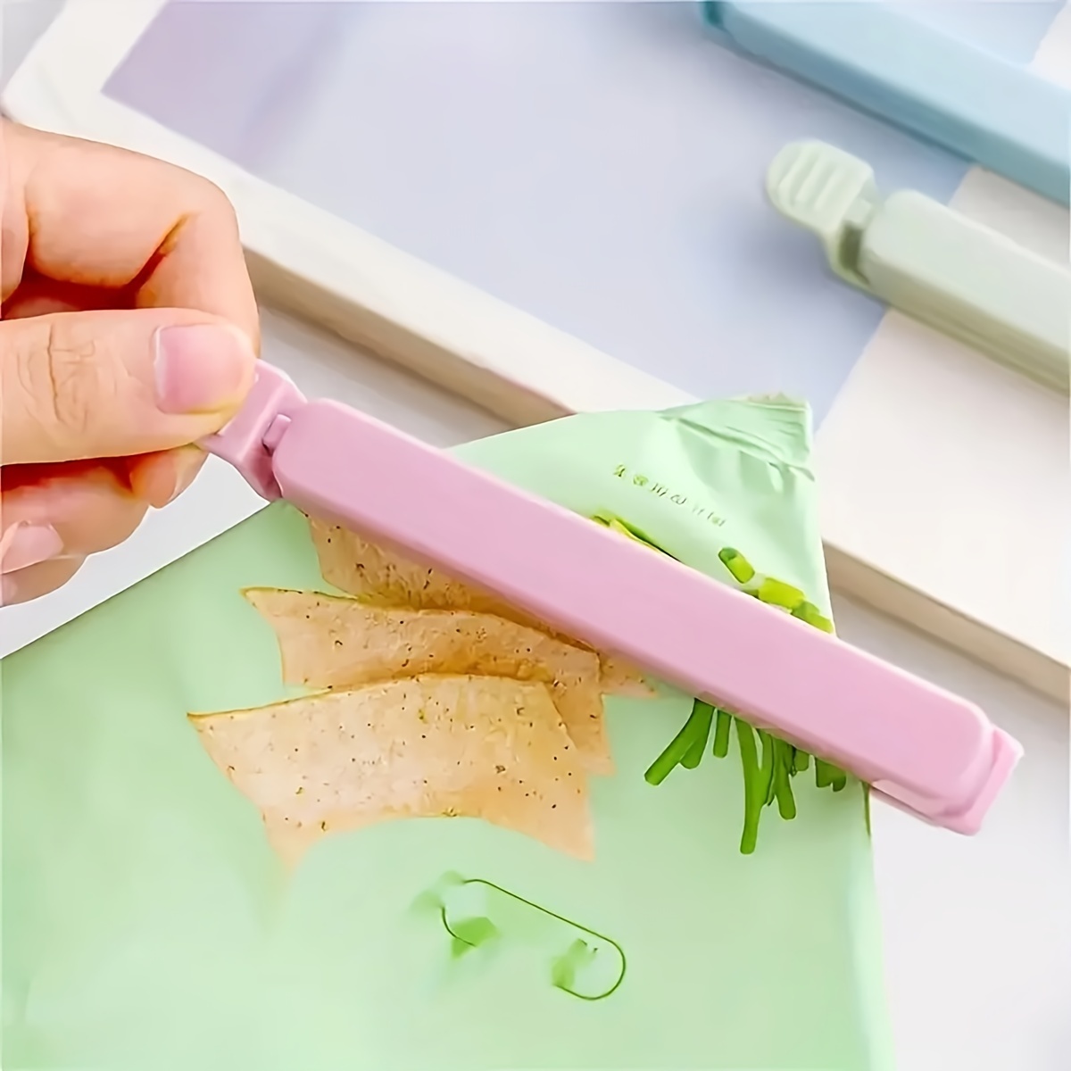 5/10Pcs/set Food Bag Chip Clips, Large/Small Snack Clips, Food Sealing Clips, Food Snack Package Bag Sealing Clips, For Packages Kitchen Storage And Organization Items Accessories, Home Supplies - Image 9