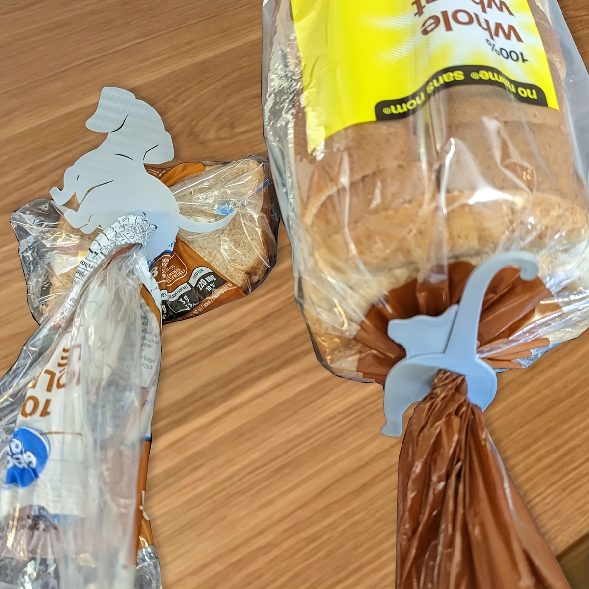 2pcs Dog-Themed Reusable Sealing Clips for Food Bags – Moisture & Dust Proof, Multi-Purpose Kitchen Organizer, Plastic Material, Ideal for Sealing and Storing Bread, Chips, and Snacks, Bread Bag Clips, Pack of 2, Kitchen Storage Accessorie