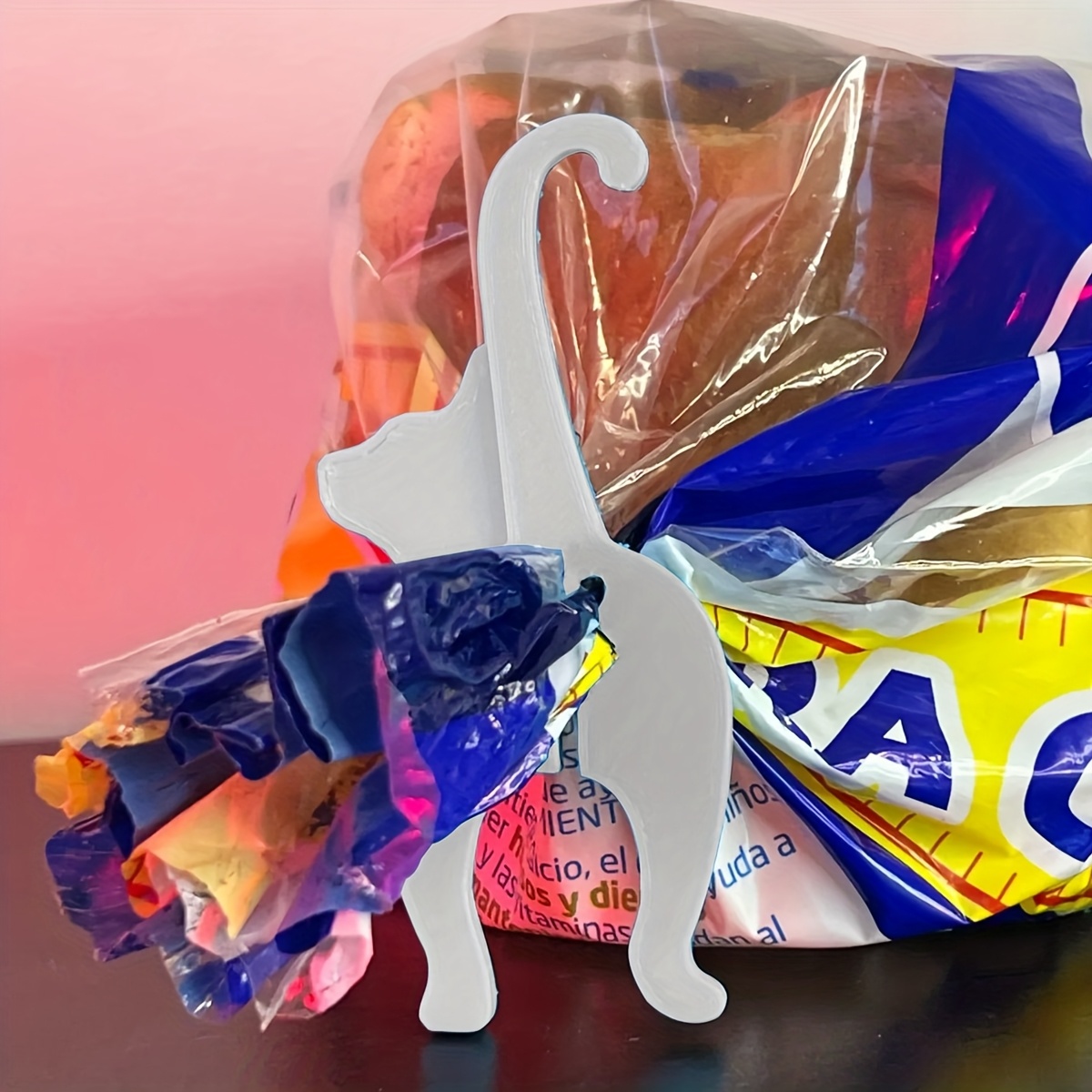 2pcs Dog-Themed Reusable Sealing Clips for Food Bags – Moisture & Dust Proof, Multi-Purpose Kitchen Organizer, Plastic Material, Ideal for Sealing and Storing Bread, Chips, and Snacks, Bread Bag Clips, Pack of 2, Kitchen Storage Accessorie