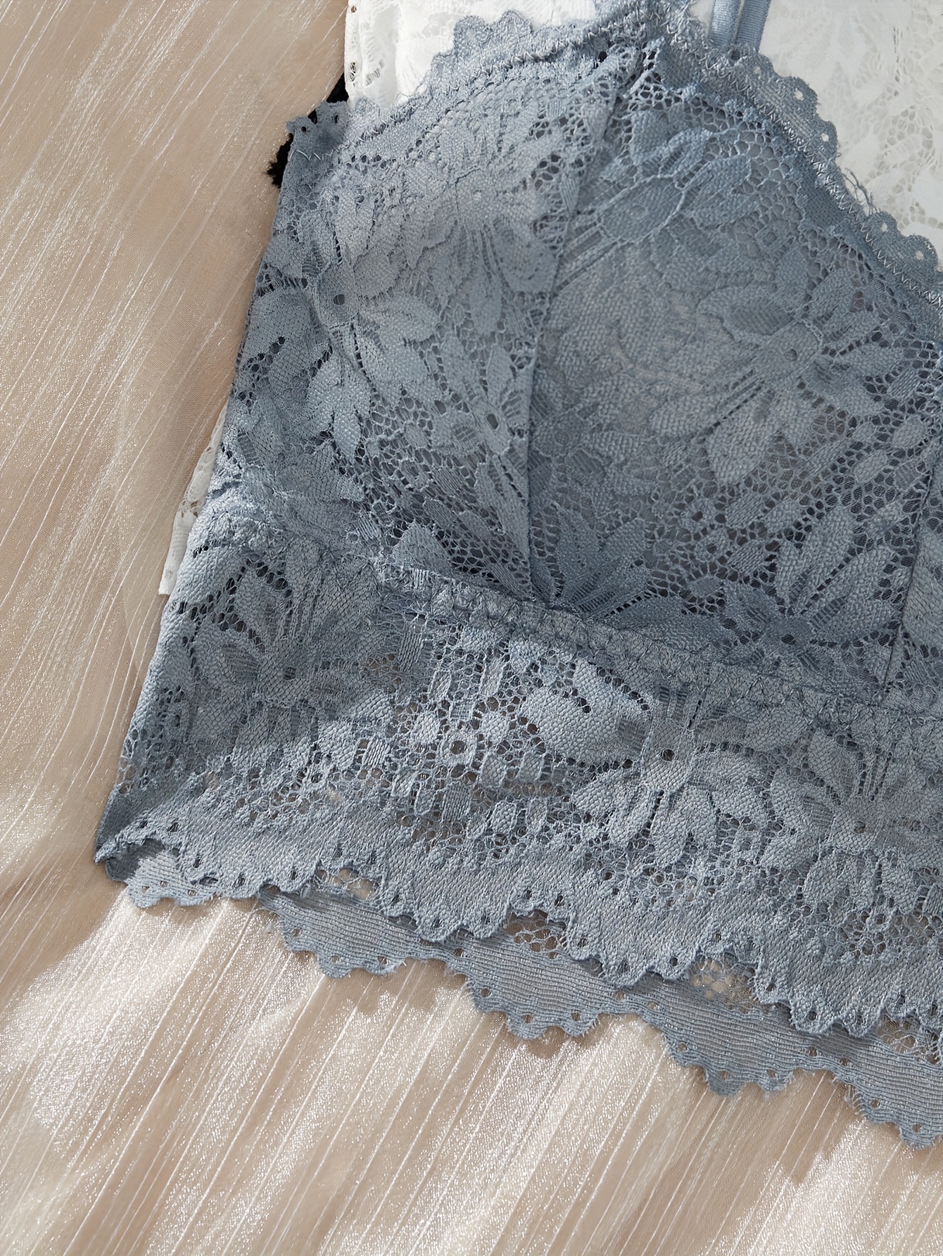 3pcs Women'S Lace Bralettes - Wireless, Removable Pads, Black/White/Gray, Floral Sunflower Design, Soft & Comfortable, Adult Casual Wear, Everyday Comfort Wear | Feminine Appearance | Removable Pads Bras