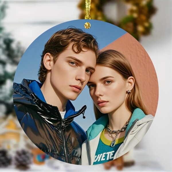 Custom Acrylic Photo Pendant, Personalized Love-Themed Round Ornament, Classic Style Hanging Decor, Unique Gift for Her, with No Electricity Required for Christmas Tree, Home, and Special Occasions