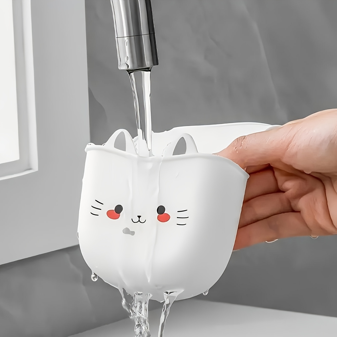 1pc Cute Cat Silicone Faucet Holder, Sponge Storage Rack with Drainage Holes for Bathroom and Kitchen Space Saver, Water Drainage Rack | Decorative Storage | Durable Sponge Holder, Bathroom Organizers And Storage