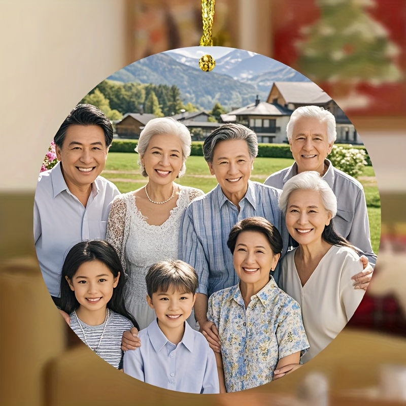 Custom Acrylic Photo Pendant, Personalized Love-Themed Round Ornament, Classic Style Hanging Decor, Unique Gift for Her, with No Electricity Required for Christmas Tree, Home, and Special Occasions