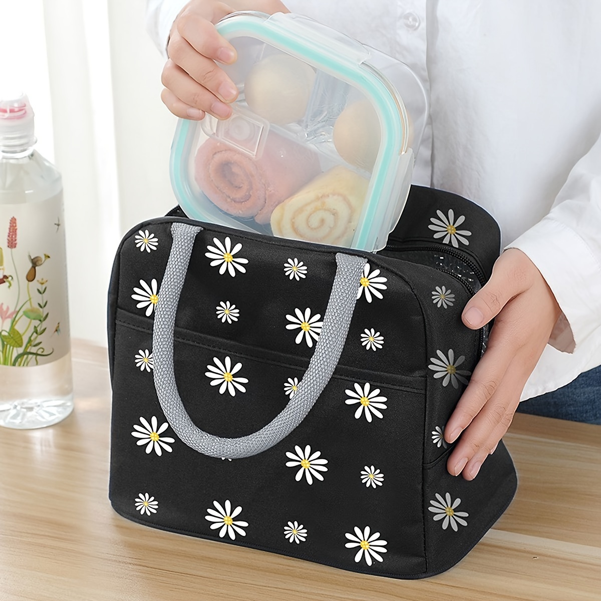 1 Daisy Insulated Lunch Box Storage Bag for Back-to-School Season, Large Capacity Food and Fruit Organizer Suitable for Students and Office Workers,back to school lunch bag