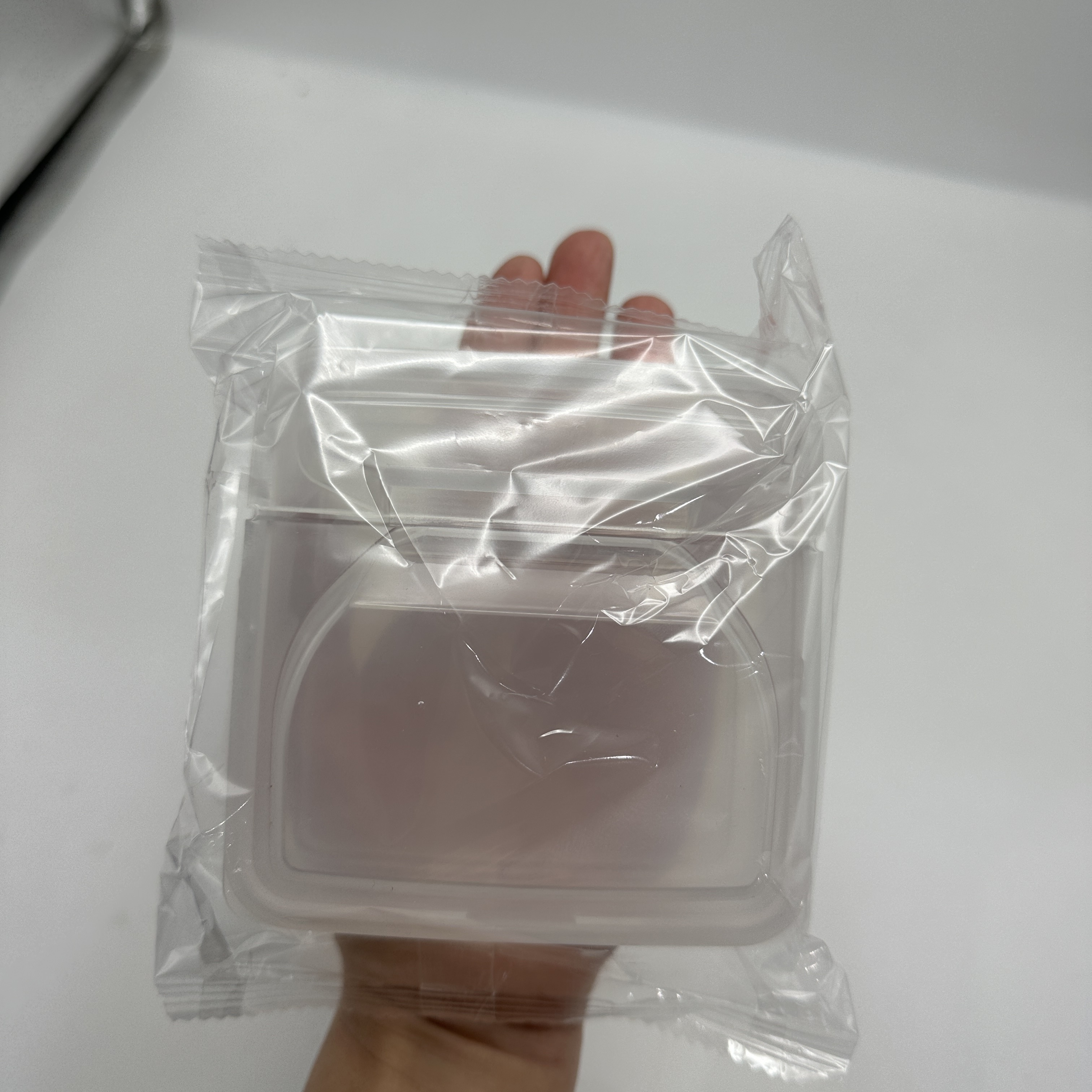 1pc Convenient Fresh Storage Box for Butter Cheese, Plastic Food Storage Container, Portable Fridge Organizer, Transparent Container Home Kitchen Supplies - Image 3