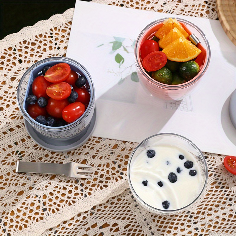 1pc Portable Salad Cup with Fork - Leak-Proof, Large Capacity, Drainable Fresh Fruit Container for Office, School & Outdoor Use, Blue Plastic Picnic Box with Ventilation Holes, Perfect for Tomatoes, Lettuce & Berries, School Salad Box | Stylish Salad Container | Durable Plastic Cup