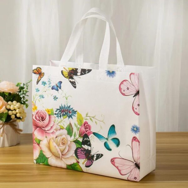 1pc Vintage Floral & Butterfly Design Non-Woven Fabric Storage Bag - Reusable Foldable Grocery Shopping Tote with Roses, Daisies & Multicolor Butterflies, High-Quality Home Organization Pouch for Kitchen, Pantry, Storage Bins, Reusable Shopping Bags