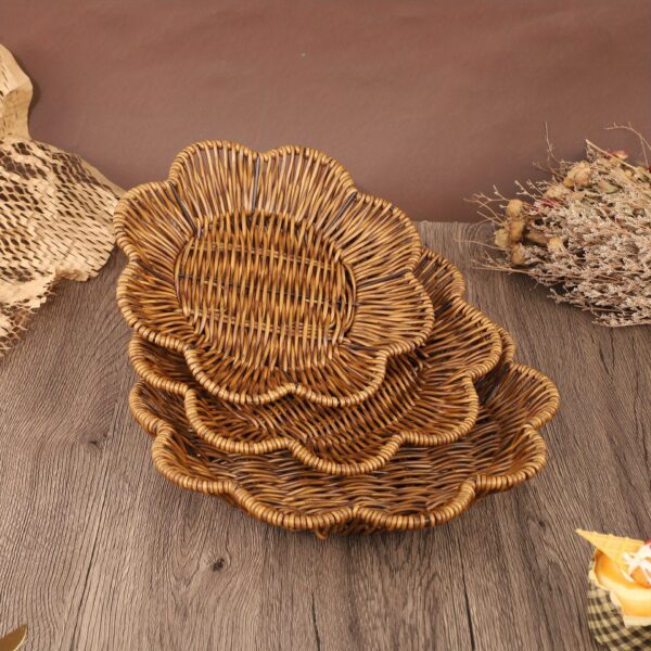 Boho-Chic Handwoven Rattan Basket - Versatile Storage for Snacks, Fruits & More - Perfect for Kitchen & Dining Decor